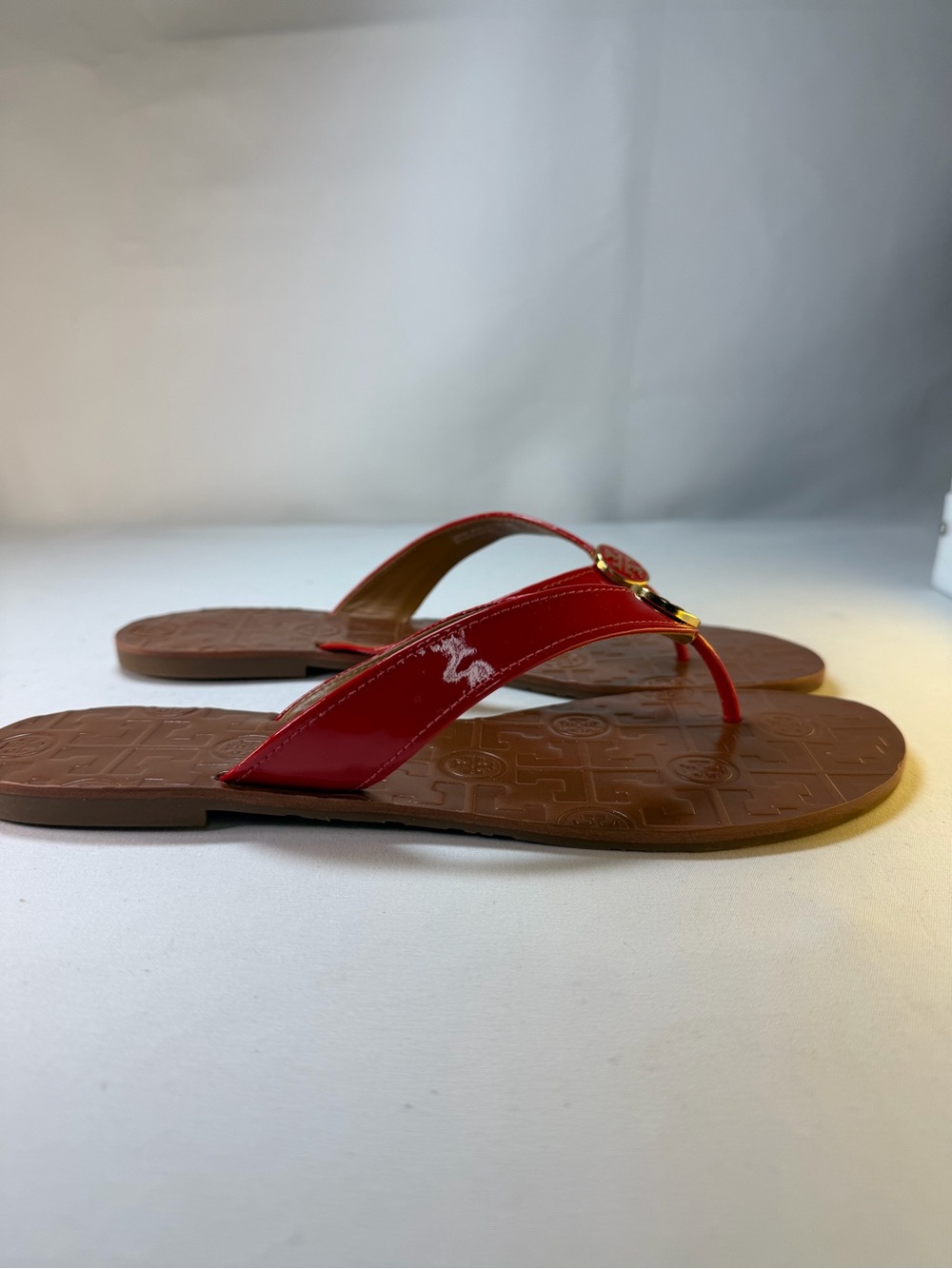 Tory Burch Thora Tory Red Patent Leather Logo Sandals Size 9